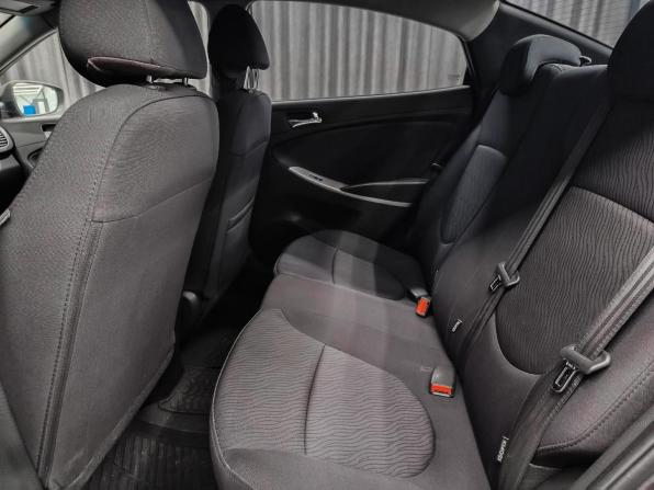 Hyundai Solaris I с пробегом 2013 года, цена 799 000 рублей, 195000 км, седан, Автокод Объявления
