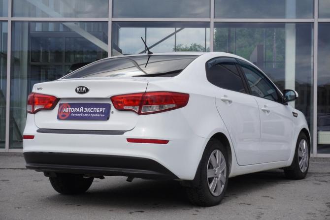 Kia Rio III Рестайлинг с пробегом 2015 года, цена 985 000 рублей, 169133 км, седан, Автокод Объявления