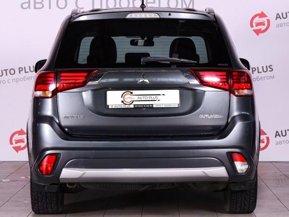 Mitsubishi Outlander III Рестайлинг 2 с пробегом 2015 года, цена 1 649 000 рублей, 109724 км, внедорожник, Автокод Объявления