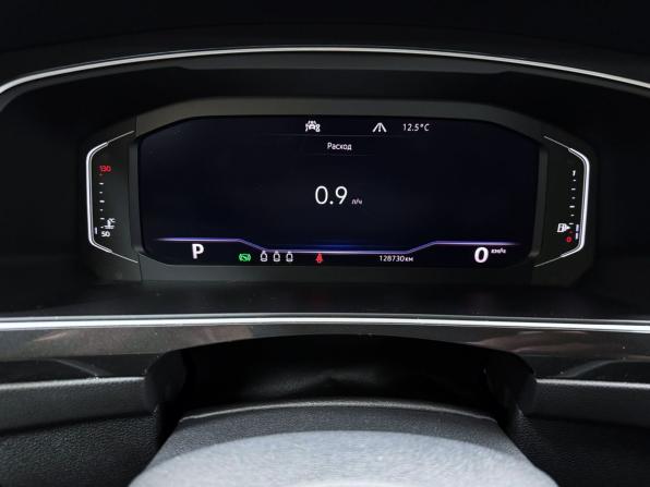 Volkswagen Tiguan II с пробегом 2019 года, цена 2 269 000 рублей, 128721 км, внедорожник, Автокод Объявления