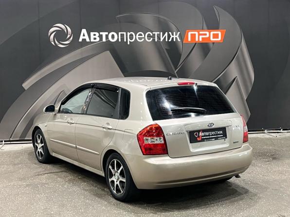 Kia Cerato I с пробегом 2006 года, цена 410 000 рублей, 307706 км, хэтчбек, Автокод Объявления