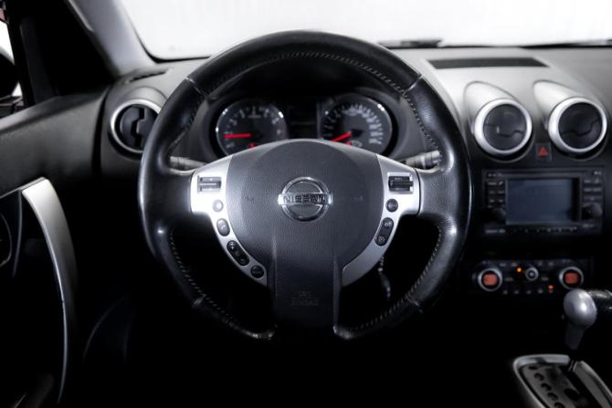 Nissan Qashqai I Рестайлинг с пробегом 2010 года, цена 799 900 рублей, 214149 км, внедорожник, Автокод Объявления