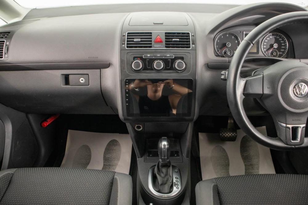 Volkswagen Touran I Рестайлинг 2 Барнаул  - изображение 17