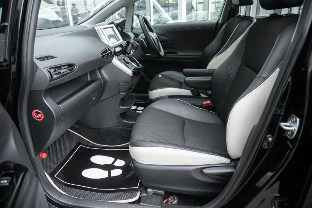 Toyota Wish II Рестайлинг Иркутск  - изображение 20