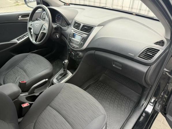 Hyundai Solaris I Рестайлинг с пробегом 2014 года, цена 1 095 000 рублей, 105735 км, седан, Автокод Объявления