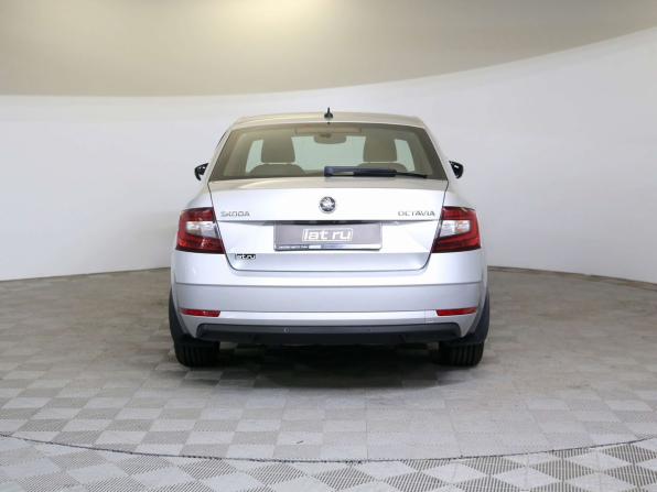 Skoda Octavia III (A7) Рестайлинг с пробегом 2017 года, цена 1 490 000 рублей, 187496 км, лифтбек, Автокод Объявления