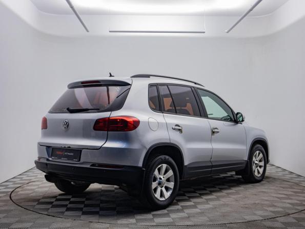 Volkswagen Tiguan I Рестайлинг с пробегом 2012 года, цена 995 000 рублей, 360723 км, внедорожник, Автокод Объявления