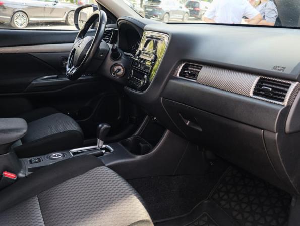 Mitsubishi Outlander III Рестайлинг 2 с пробегом 2015 года, цена 2 080 000 рублей, 54450 км, внедорожник, Автокод Объявления