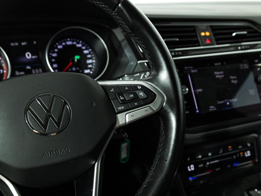 Volkswagen Tiguan II Рестайлинг Санкт-Петербург  - изображение 15
