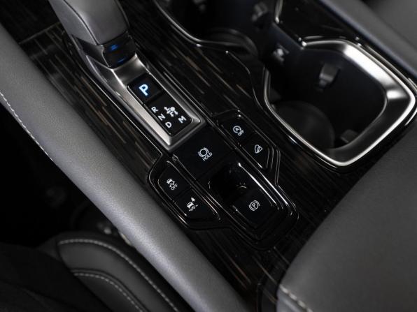 Lexus RX V с пробегом 2026 года, цена 8 600 000 рублей, 15 км, внедорожник, Автокод Объявления