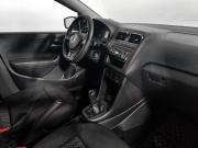 Volkswagen Polo V Рестайлинг Санкт-Петербург  - изображение 32