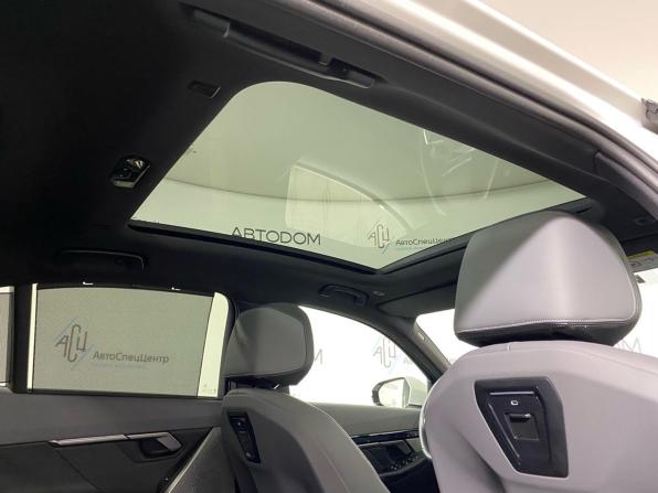 BMW 5 серии VIII (G60/G61/G68) с пробегом 2024 года, цена 7 859 900 рублей, 21401 км, седан, Автокод Объявления