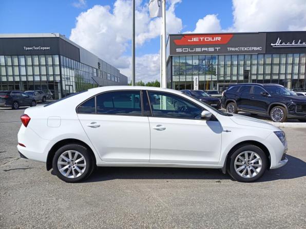 Skoda Rapid II с пробегом 2021 года, цена 1 626 000 рублей, 89990 км, лифтбек, Автокод Объявления