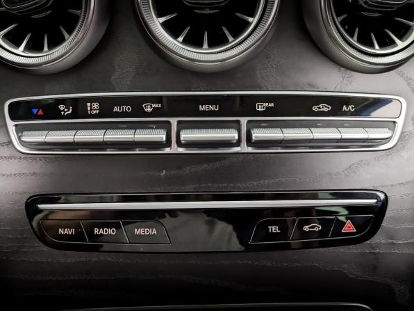 Mercedes-Benz C-Класс IV (W205) Рестайлинг с пробегом 2019 года, цена 2 766 000 рублей, 92328 км, седан, Автокод Объявления