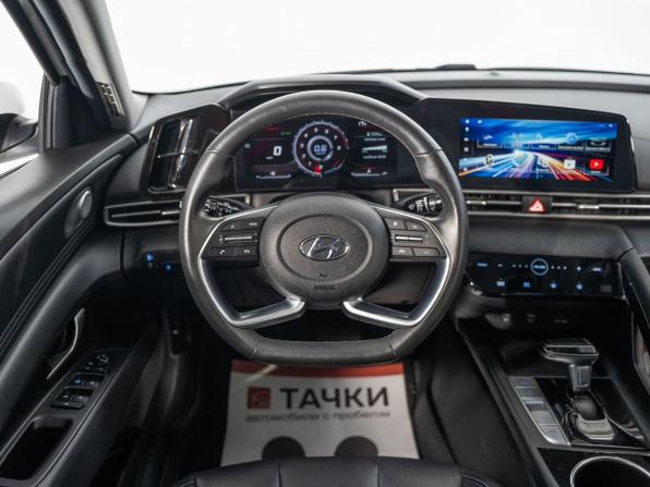 Hyundai Elantra VII (CN7) с пробегом 2021 года, цена 1 800 000 рублей, 46584 км, седан, Автокод Объявления