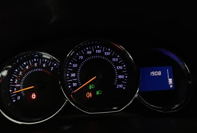Renault Sandero II с пробегом 2018 года, цена 1 140 000 рублей, 119600 км, хэтчбек, Автокод Объявления