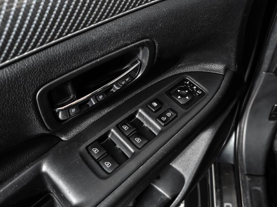 Mitsubishi Outlander III Рестайлинг 3 Санкт-Петербург  - изображение 10