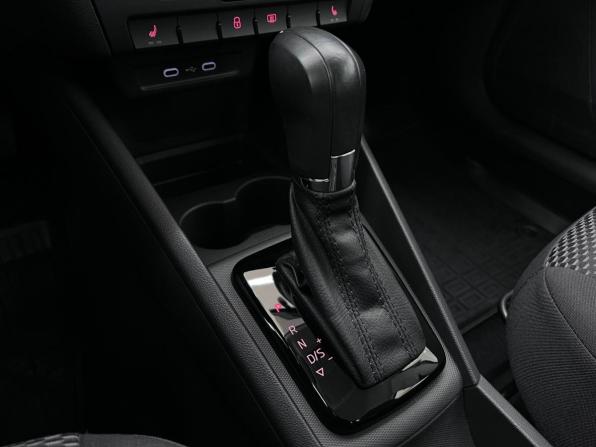Volkswagen Polo VI с пробегом 2021 года, цена 1 850 000 рублей, 5545 км, лифтбек, Автокод Объявления