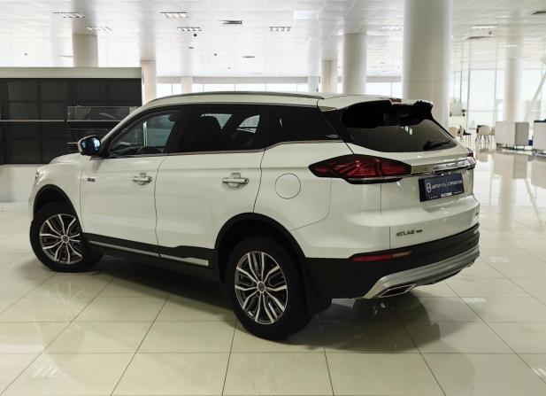Geely Atlas Pro с пробегом 2022 года, цена 1 589 000 рублей, 94000 км, внедорожник, Автокод Объявления