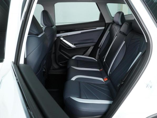 Geely Atlas II с пробегом 2025 года, цена 3 076 500 рублей, 25 км, внедорожник, Автокод Объявления
