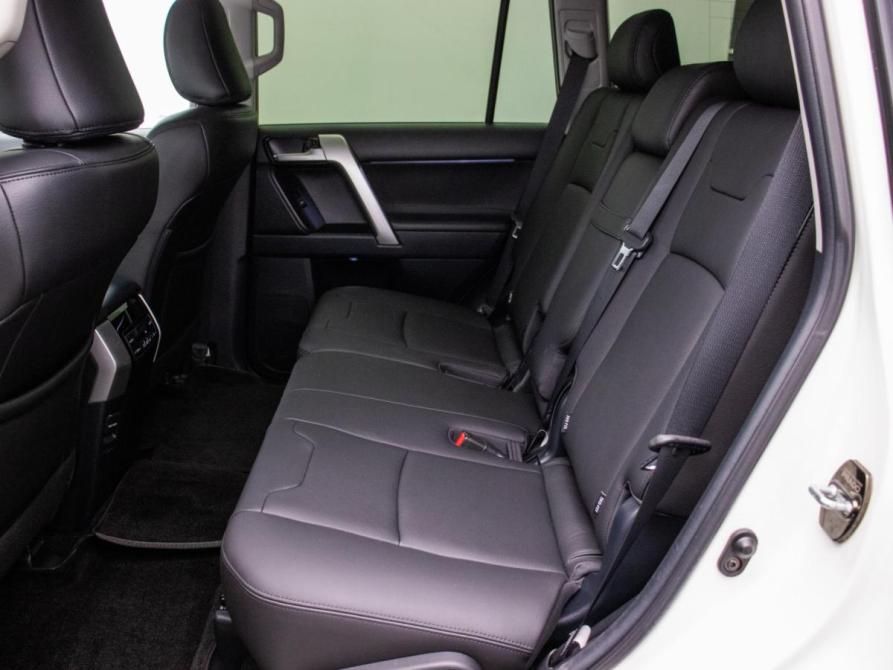 Toyota Land Cruiser Prado 150 Series Рестайлинг 3 Москва  - изображение 11