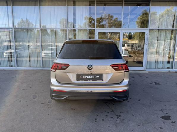 Volkswagen Tiguan II Рестайлинг с пробегом 2021 года, цена 2 350 000 рублей, 142926 км, внедорожник, Автокод Объявления