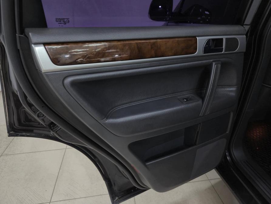 Volkswagen Touareg I Рестайлинг Альметьевск  - изображение 18