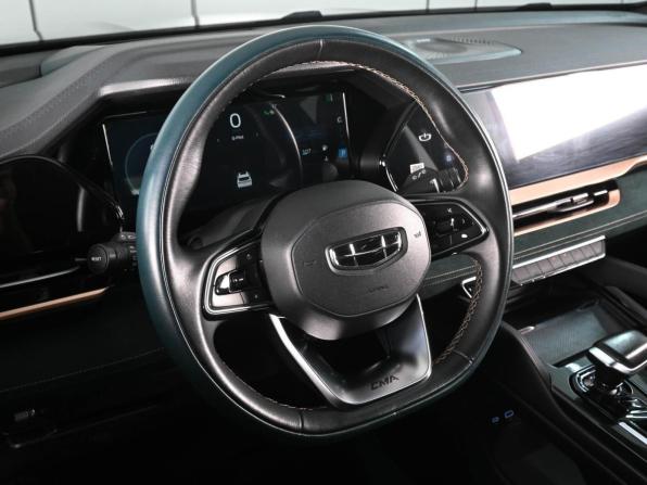 Geely Monjaro I с пробегом 2023 года, цена 3 149 000 рублей, 53649 км, внедорожник, Автокод Объявления