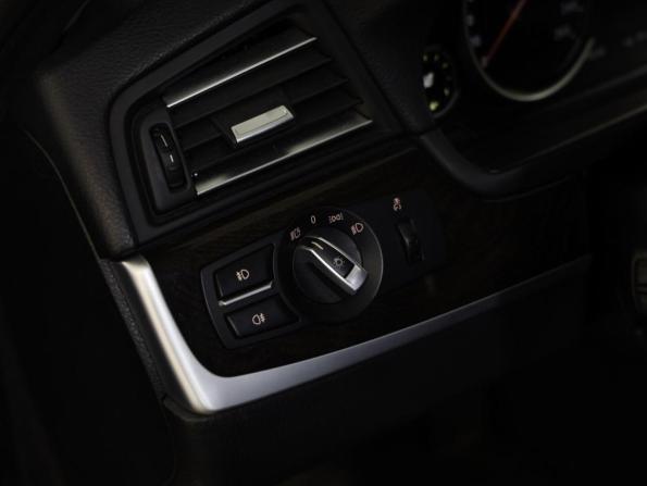 BMW 5 серии VI (F10/F11/F07) Рестайлинг с пробегом 2015 года, цена 2 344 286 рублей, 148554 км, седан, Автокод Объявления