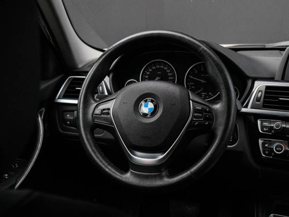 BMW 3 серии VI (F3x) Рестайлинг с пробегом 2017 года, цена 1 990 000 рублей, 100901 км, седан, Автокод Объявления