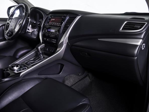 Mitsubishi Pajero Sport III с пробегом 2017 года, цена 3 058 000 рублей, 145000 км, внедорожник, Автокод Объявления