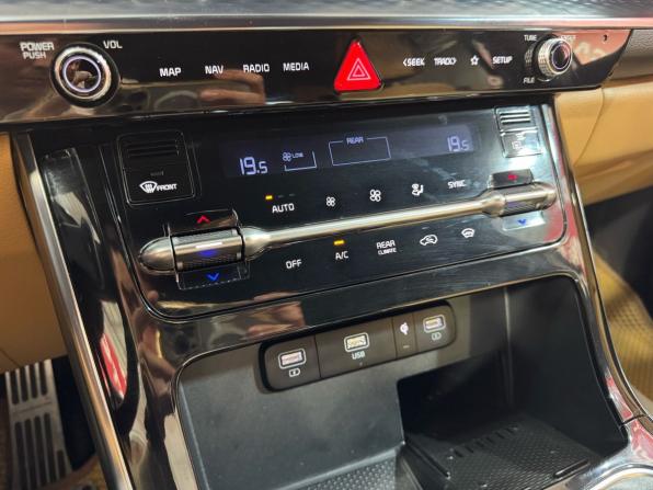Kia Carnival IV с пробегом 2021 года, цена 4 649 000 рублей, 92735 км, минивэн, Автокод Объявления