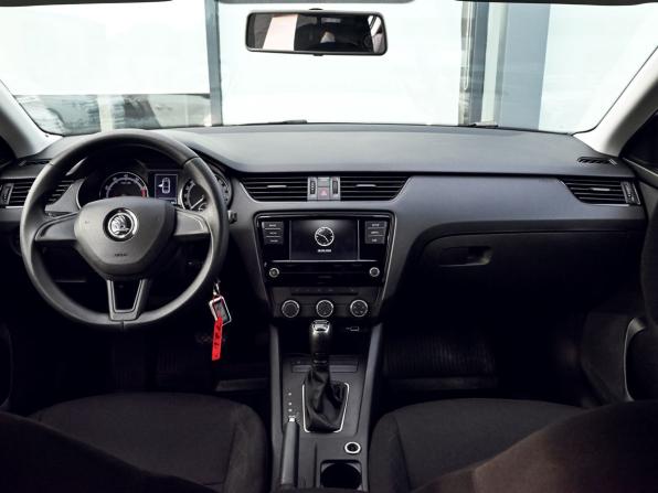 Skoda Octavia III (A7) Рестайлинг с пробегом 2020 года, цена 1 749 000 рублей, 133827 км, лифтбек, Автокод Объявления