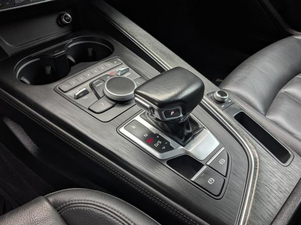 Audi A4 V (B9) с пробегом 2016 года, цена 1 849 500 рублей, 167000 км, седан, Автокод Объявления