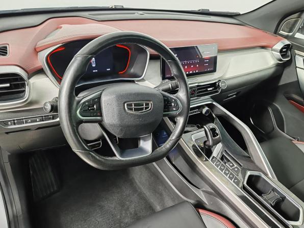 Geely Coolray I с пробегом 2021 года, цена 1 599 000 рублей, 49194 км, внедорожник, Автокод Объявления
