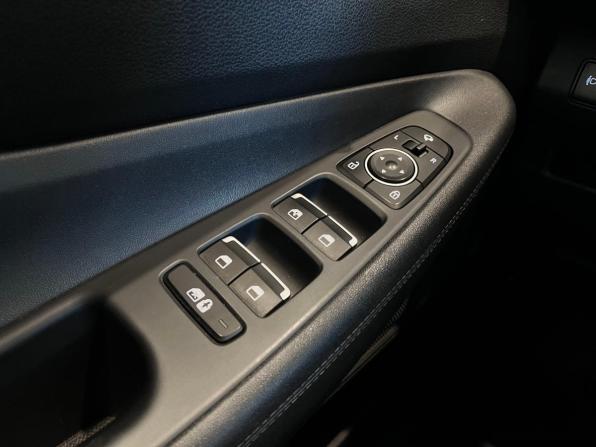 Hyundai Santa Fe IV Рестайлинг с пробегом 2021 года, цена 3 450 000 рублей, 98924 км, внедорожник, Автокод Объявления