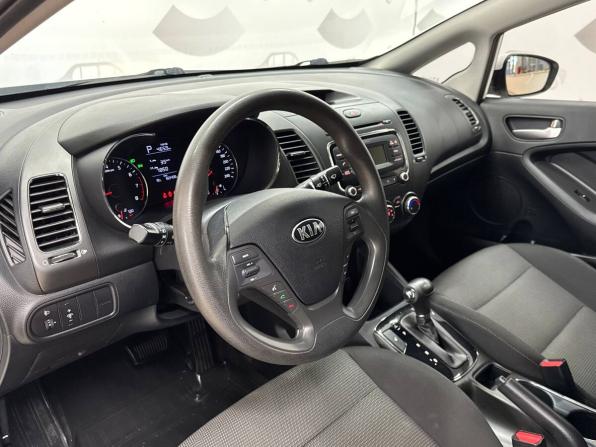 Kia Cerato III Рестайлинг (Classic) с пробегом 2019 года, цена 1 415 000 рублей, 160406 км, седан, Автокод Объявления
