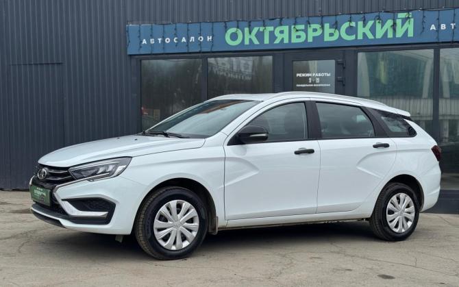 Lada (ВАЗ) Vesta I Рестайлинг (NG) с пробегом 2025 года, цена 1 649 000 рублей, 967 км, универсал, Автокод Объявления