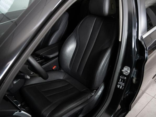 BMW 5 серии VII (G30/G31/G38) с пробегом 2019 года, цена 2 730 000 рублей, 130000 км, седан, Автокод Объявления