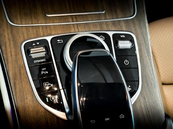 Mercedes-Benz C-Класс IV (W205) Рестайлинг с пробегом 2018 года, цена 3 625 000 рублей, 68783 км, купе, Автокод Объявления