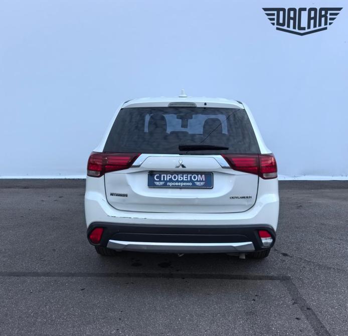 Mitsubishi Outlander III Рестайлинг 2 Санкт-Петербург  - изображение 6
