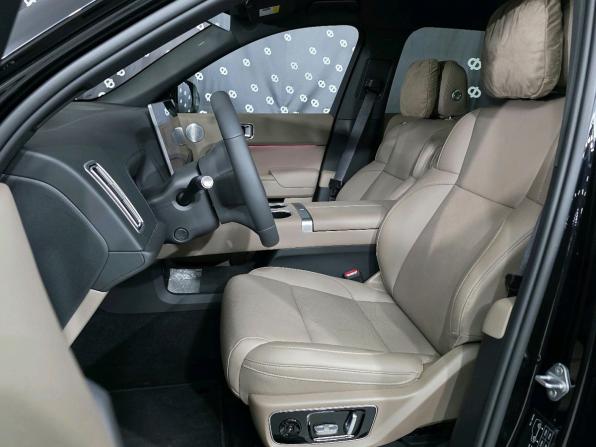 Li Auto (Lixiang) L7 I Рестайлинг с пробегом 2025 года, цена 8 200 000 рублей, 43 км, внедорожник, Автокод Объявления