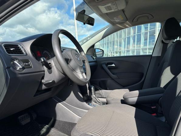 Volkswagen Polo V с пробегом 2011 года, цена 717 000 рублей, 137750 км, седан, Автокод Объявления