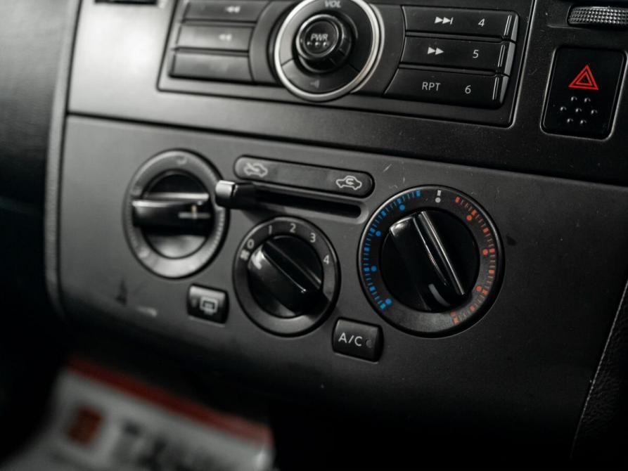 Nissan Tiida I Красноярск  - изображение 14