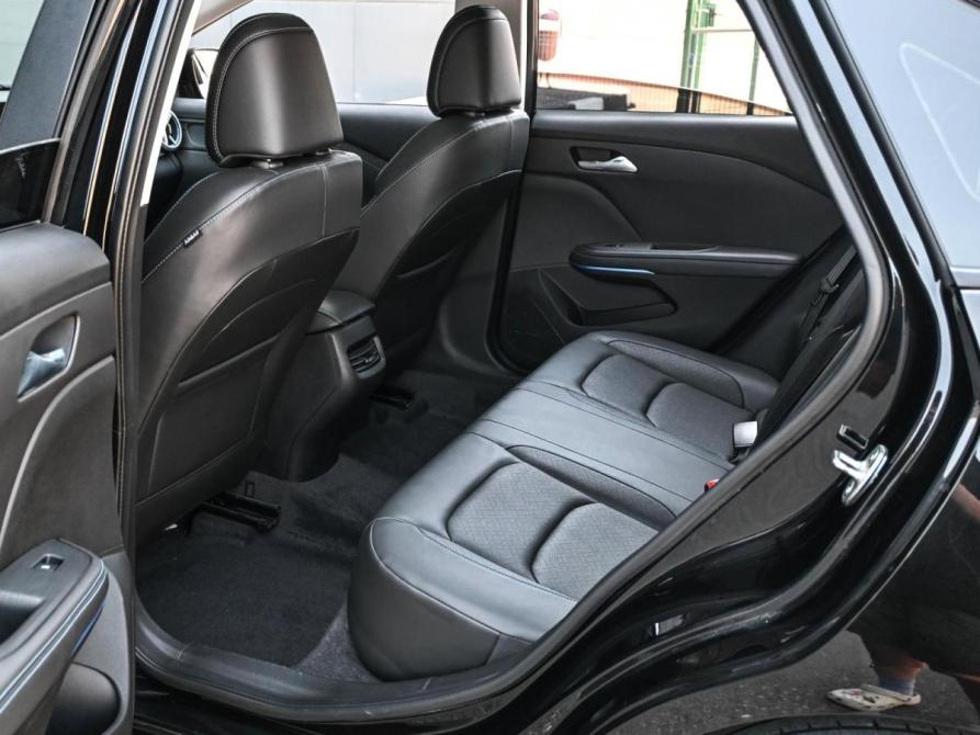 Chevrolet Monza II Рестайлинг Новороссийск  - изображение 11