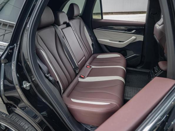 Geely Monjaro I с пробегом 2023 года, цена 2 880 000 рублей, 91594 км, внедорожник, Автокод Объявления