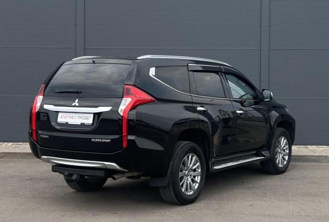 Mitsubishi Pajero Sport III с пробегом 2017 года, цена 2 570 000 рублей, 113236 км, внедорожник, Автокод Объявления
