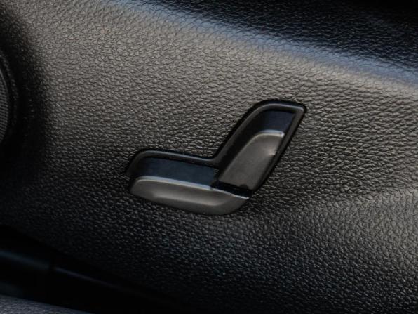Mercedes-Benz C-Класс III (W204) Рестайлинг с пробегом 2012 года, цена 1 260 000 рублей, 190644 км, седан, Автокод Объявления