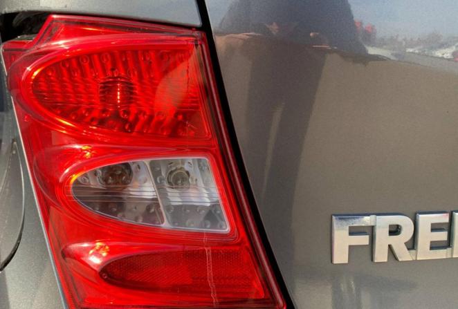 Honda Freed I с пробегом 2010 года, цена 915 000 рублей, 154533 км, компактвэн, Автокод Объявления