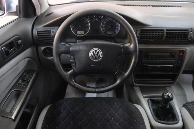 Volkswagen Passat B5 Рестайлинг с пробегом 2002 года, цена 429 000 рублей, 411000 км, седан, Автокод Объявления